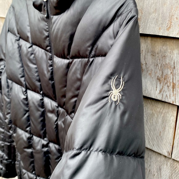 Spyder
Peak Synthetic & Down filled Jacket - Picture 2 of 13